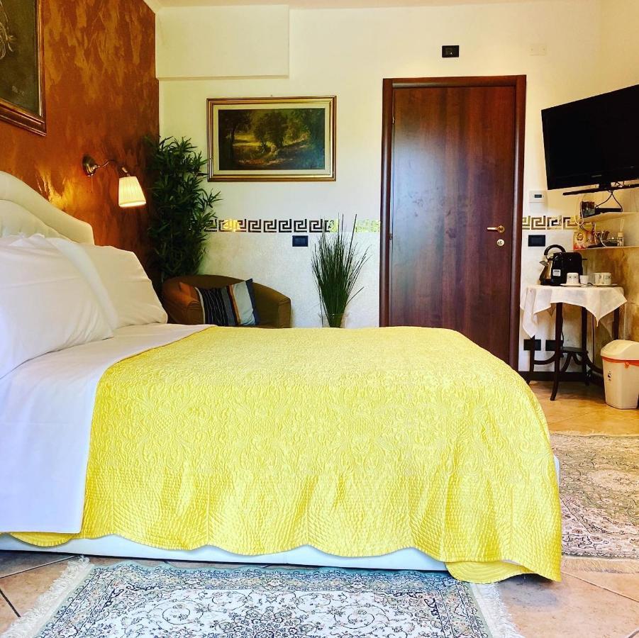 B&B Garda 4U Desenzano del Garda Eksteriør billede