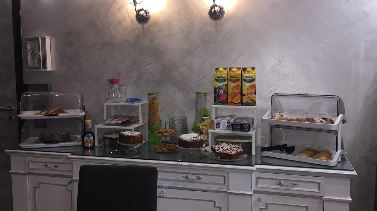 B&B Garda 4U Desenzano del Garda Eksteriør billede