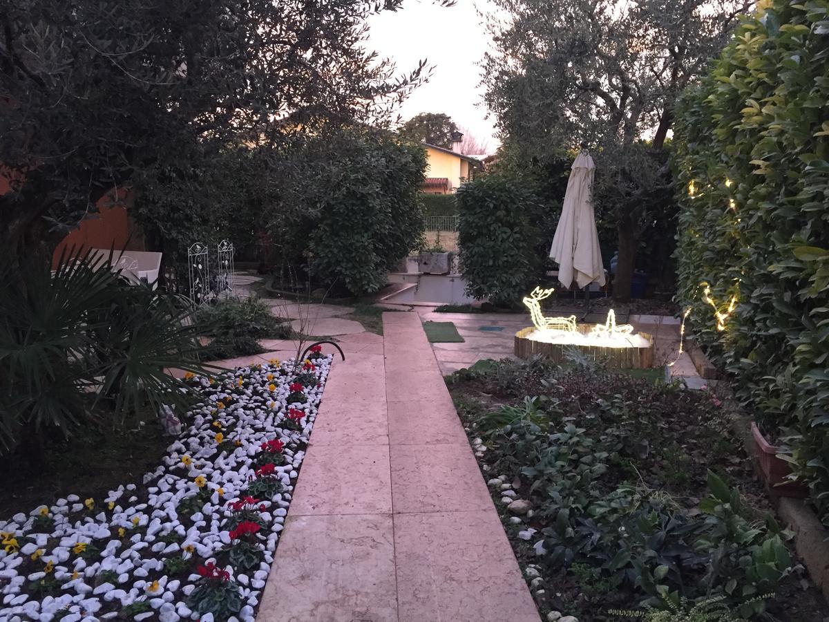 B&B Garda 4U Desenzano del Garda Eksteriør billede