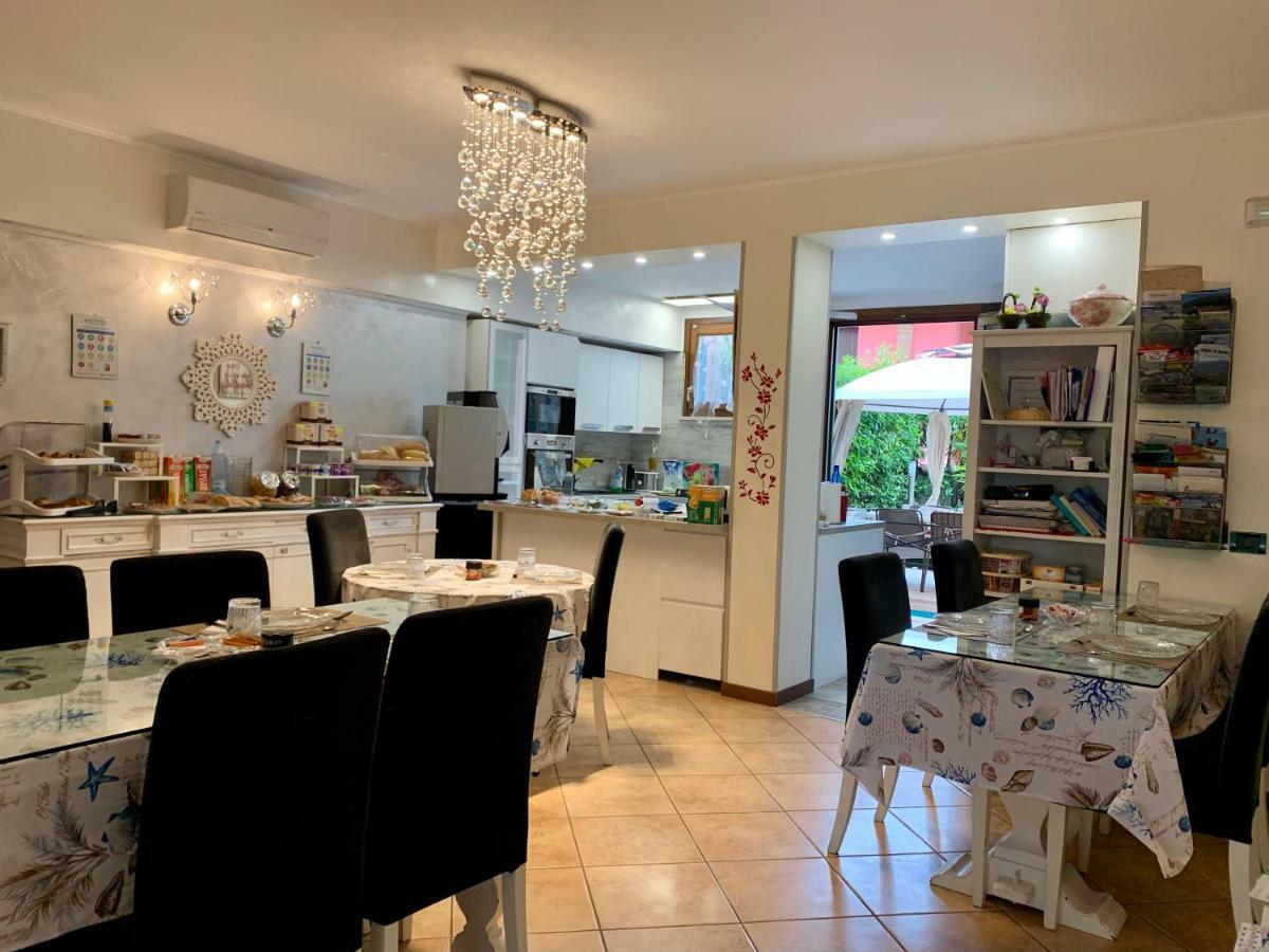 B&B Garda 4U Desenzano del Garda Eksteriør billede
